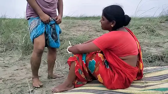 Outdoor fucking in a my best boudi last Time