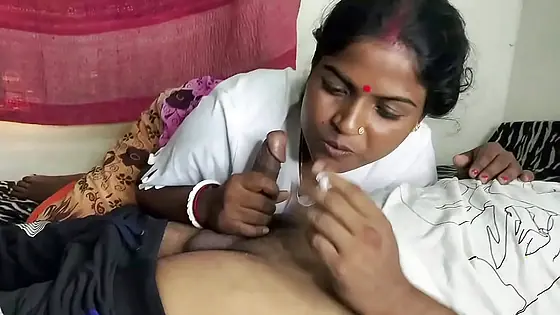 Cute Desi girl sex in the college library